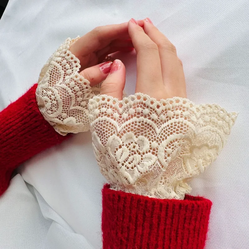 1Pair Women's Half Finger Lace Gloves, Fingerless Driving Sunscreen Gloves, Fashion Short Mittens for Spring Summer
1Pair Women's Half Finger Lace Gloves, Fingerless Driving Sunscreen Gloves, Fashion Short Mittens for Spring Summer