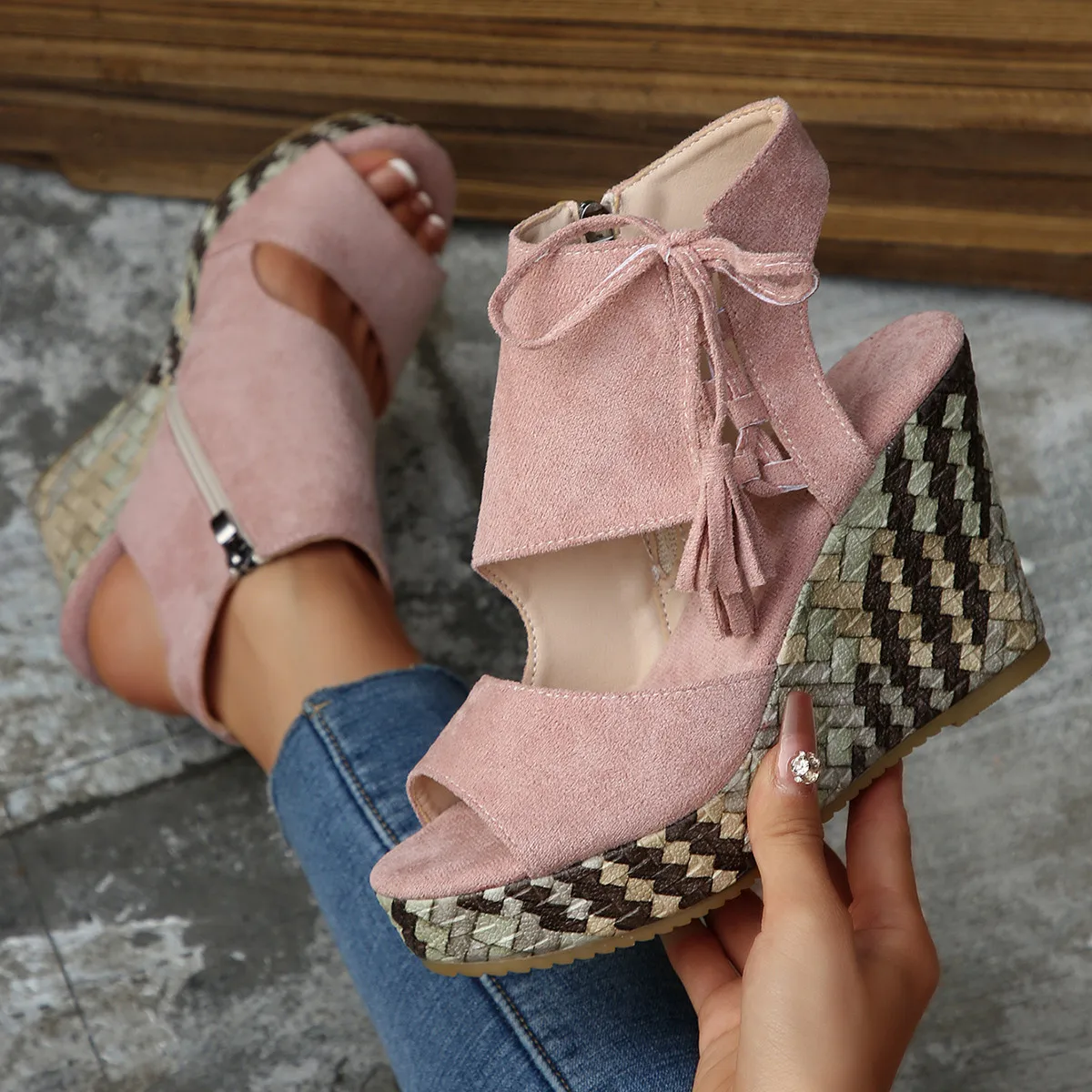 Summer Women's Slope Heel Sandals Tassel High Heel Fish Mouth Thick Sole Shoes 2026 Fashion Trend Women's Footwear
Summer Women's Slope Heel Sandals Tassel High Heel Fish Mouth Thick Sole Shoes 2026 Fashion Trend Women's Footwear