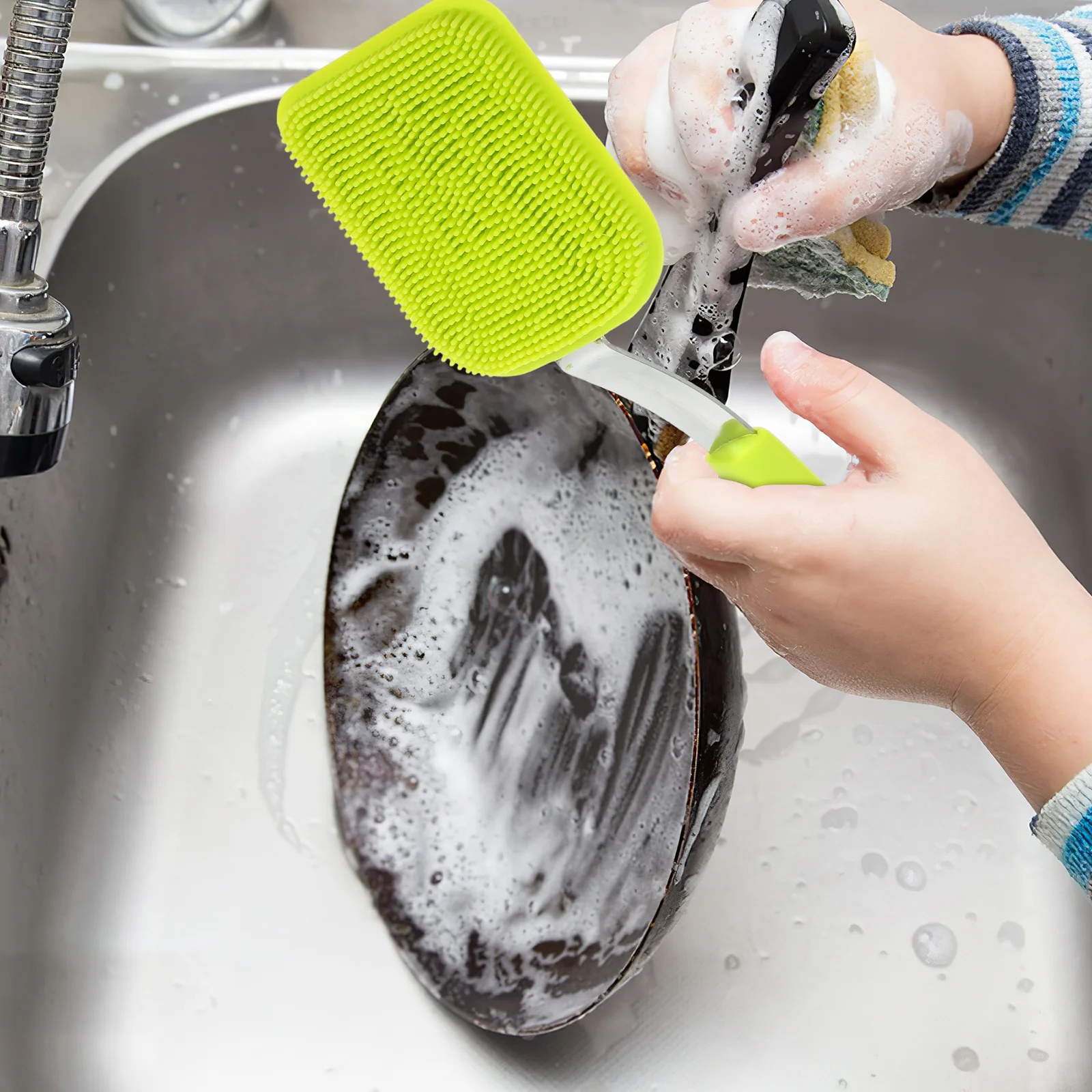 Silicone Pot Brush Handle Kitchen Dish Scrubber Flexible Non-Stick Cookware Cleaning Tool Silicone Cleaning Brush
Silicone Pot Brush Handle Kitchen Dish Scrubber Flexible Non-Stick Cookware Cleaning Tool Silicone Cleaning Brush
