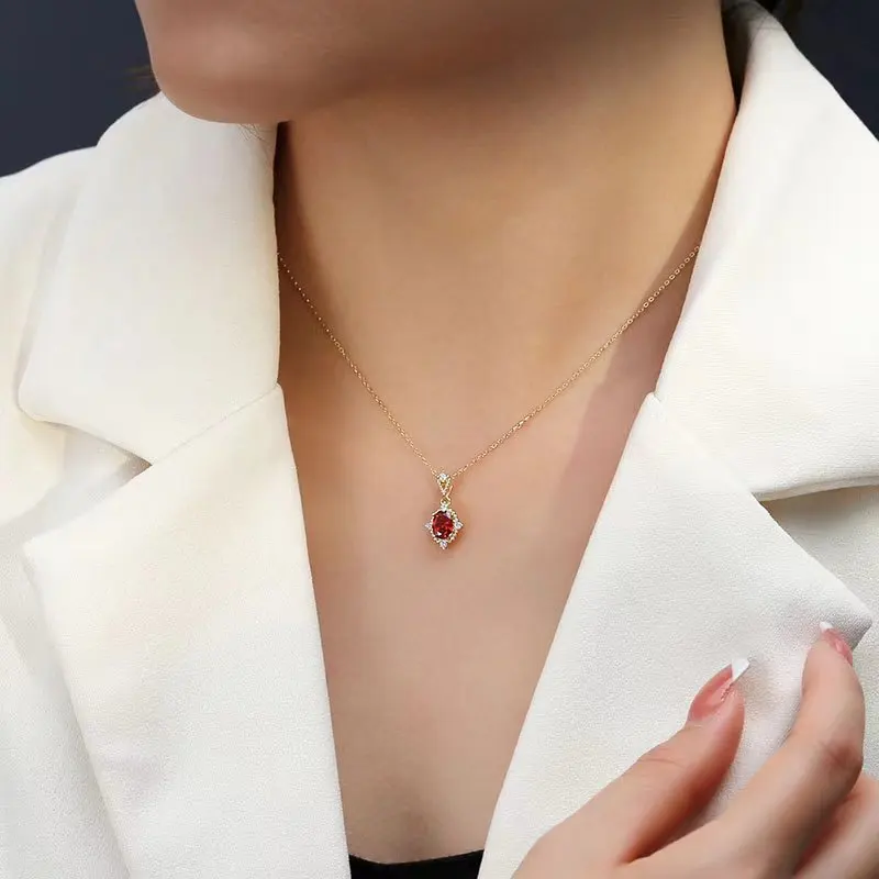 S925 Sterling Silver Electroplated 14k Red Zircon Geometric Pendant Necklace For Women Vintage luxury Birthday Gift Jewelry
S925 Sterling Silver Electroplated 14k Red Zircon Geometric Pendant Necklace For Women Vintage luxury Birthday Gift Jewelry