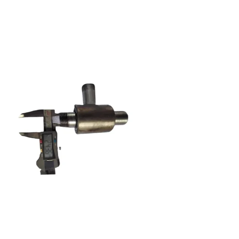 It Is Suitable for Special Water Drilling for Road Drilling Water Drilling Rig, and The Water Injector Can Increase The Flow
It Is Suitable for Special Water Drilling for Road Drilling Water Drilling Rig, and The Water Injector Can Increase The Flow