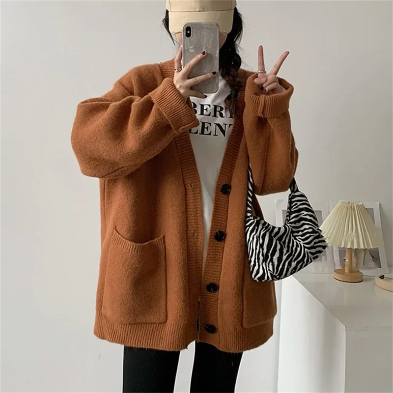 Knit Vintage Spliced Lady Pockets Coats Slight Strech Autumn Women Sweaters Casual V Neck Long Sleeve Cardigan Jumpers
Knit Vintage Spliced Lady Pockets Coats Slight Strech Autumn Women Sweaters Casual V Neck Long Sleeve Cardigan Jumpers
