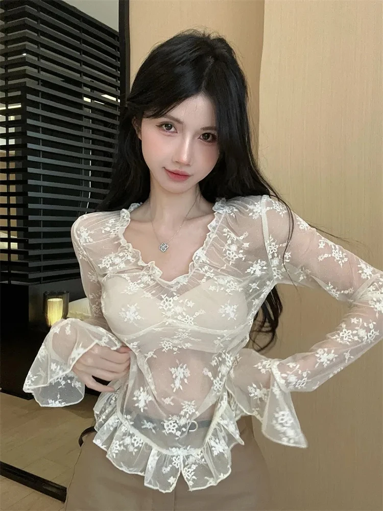 Sexy Lace Bell Sleeve Blouse Women Summer Thin Ruffles Slim Top Y2K Korean Fashion Streetwear See V Neck Pullover New
Sexy Lace Bell Sleeve Blouse Women Summer Thin Ruffles Slim Top Y2K Korean Fashion Streetwear See V Neck Pullover New
