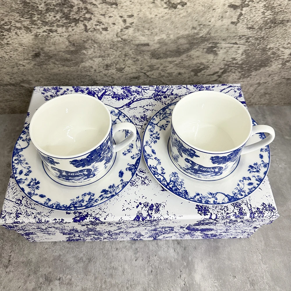 2022 Nordic Design Bone China Coffee Cups and Saucers Tableware Coffee Plates Dishes Afternoon Tea Coffee Drinkware With Gift Bo
2022 Nordic Design Bone China Coffee Cups and Saucers Tableware Coffee Plates Dishes Afternoon Tea Coffee Drinkware With Gift Bo