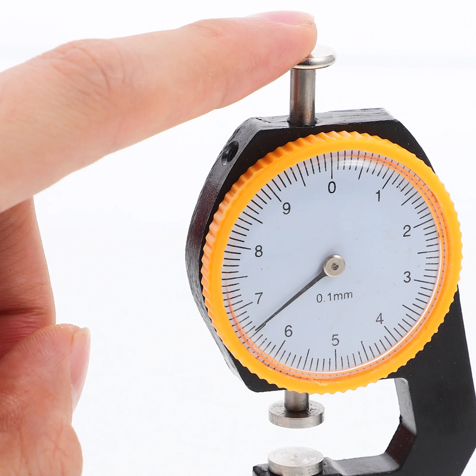 Thickness Gauge Dial Flat Head 0-10mm Precision Tester Tool for Cloth Metal Sheets Industrial Applications
Thickness Gauge Dial Flat Head 0-10mm Precision Tester Tool for Cloth Metal Sheets Industrial Applications