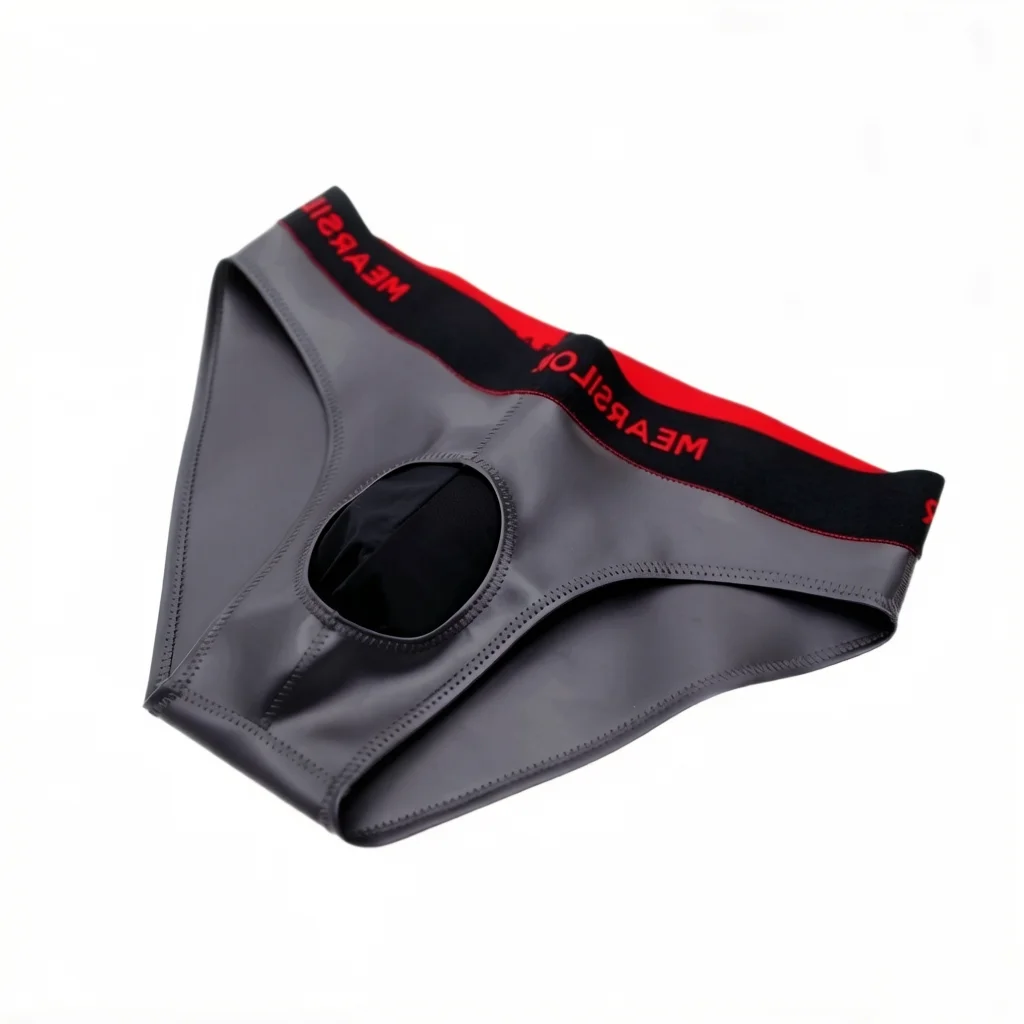 Men's Fashion Ice Silk Hole Convex Crotch Low Waist Panties Cloth Latex Patchwork PU Leather Underwear Man Lingerie Briefs New
Men's Fashion Ice Silk Hole Convex Crotch Low Waist Panties Cloth Latex Patchwork PU Leather Underwear Man Lingerie Briefs New