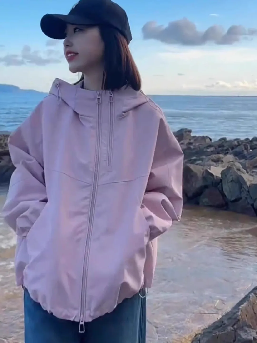 Women's Short Hooded Jacket Double Zipper Loose Fit Versatile Slimming Autumn New Style Fashionable Korean Style Outerwear
Women's Short Hooded Jacket Double Zipper Loose Fit Versatile Slimming Autumn New Style Fashionable Korean Style Outerwear