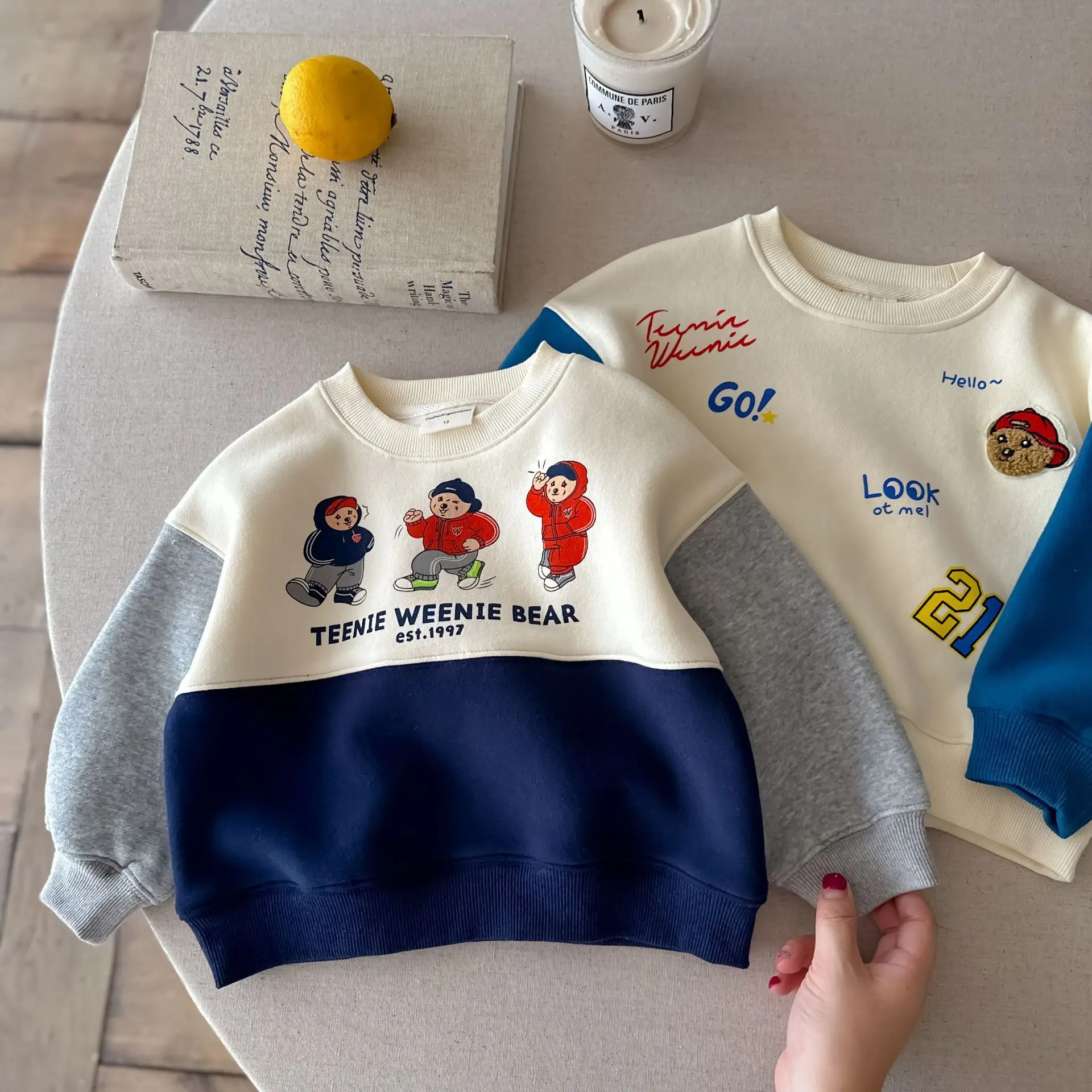 Autumn Winter New Children Fleece Sweatshirt Boys Plus Velvet Thick Warm Tops Cartoon Print Boys Casual Sweatshirt Kids Pullove
Autumn Winter New Children Fleece Sweatshirt Boys Plus Velvet Thick Warm Tops Cartoon Print Boys Casual Sweatshirt Kids Pullove