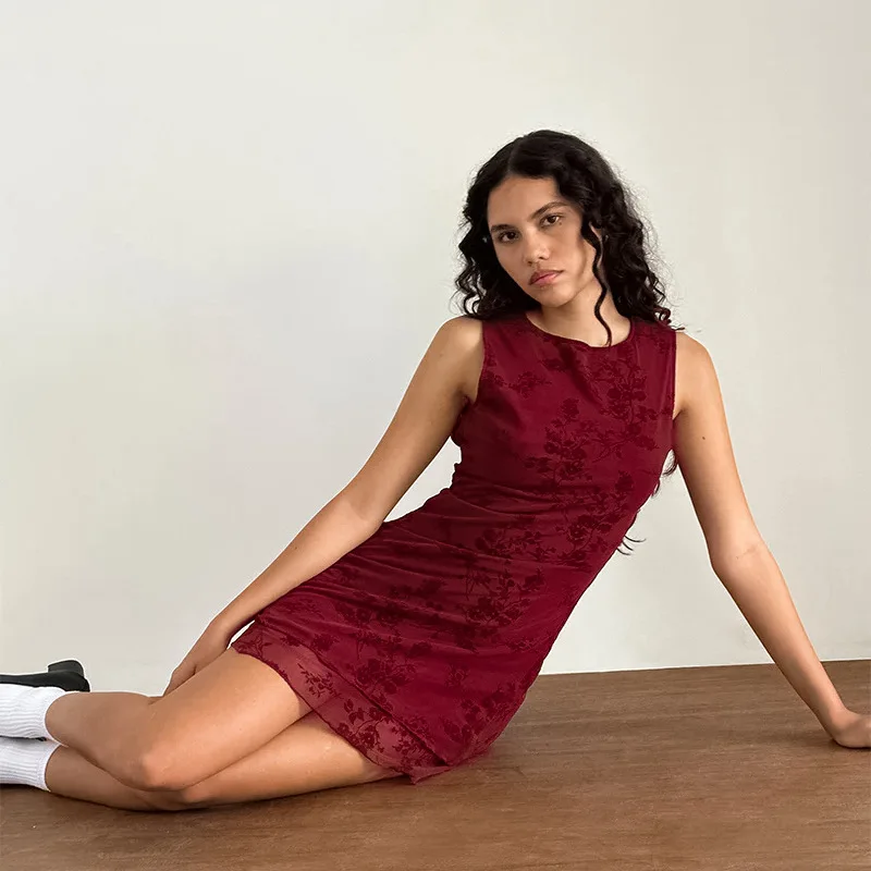 Mesh Sleeveless Printed Slim Fit Dress, Summer New Fashion, Spicy Girl, Hip Hugging Short Skirt
Mesh Sleeveless Printed Slim Fit Dress, Summer New Fashion, Spicy Girl, Hip Hugging Short Skirt