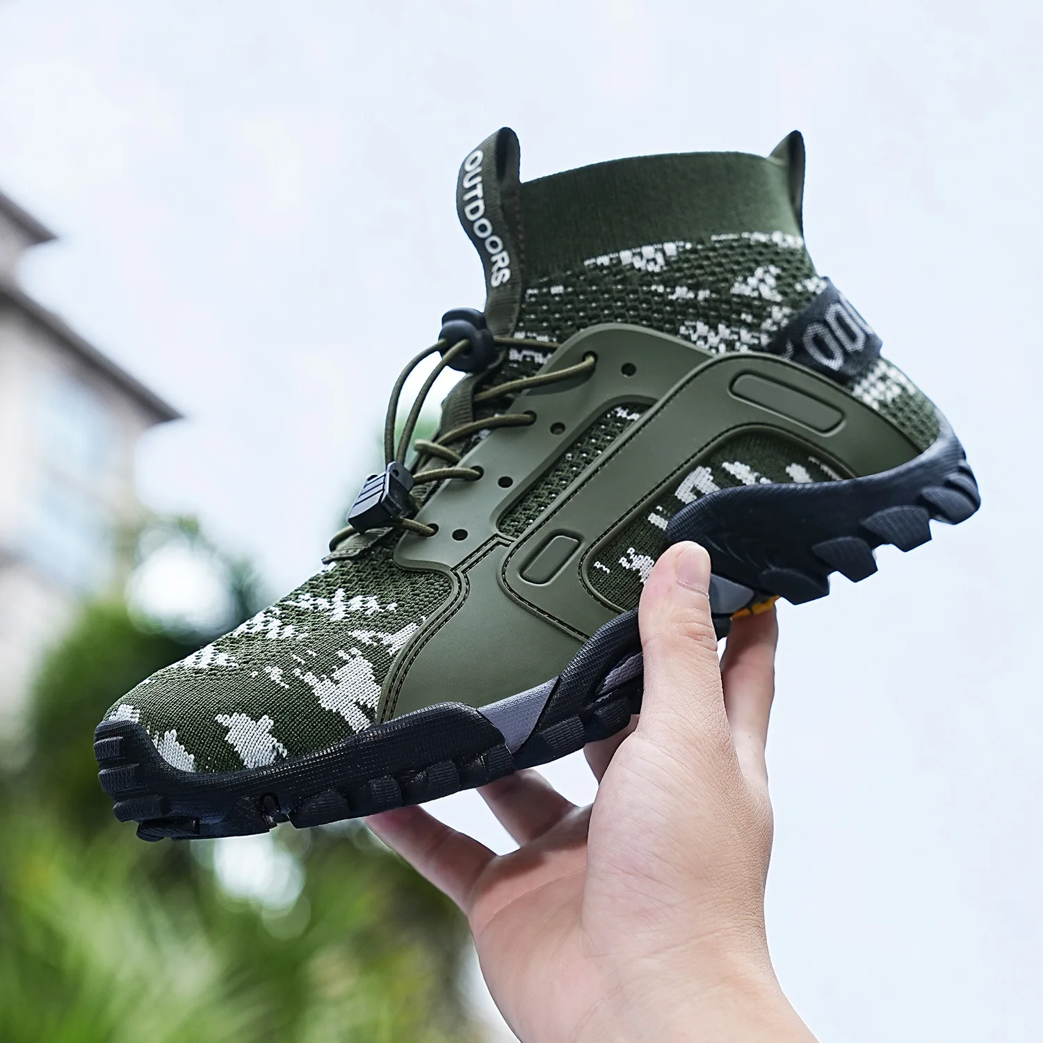 Summer men's plus size outdoor breathable hiking shoes women's hiking river tracing shoes water wading mesh casual shoes
Summer men's plus size outdoor breathable hiking shoes women's hiking river tracing shoes water wading mesh casual shoes