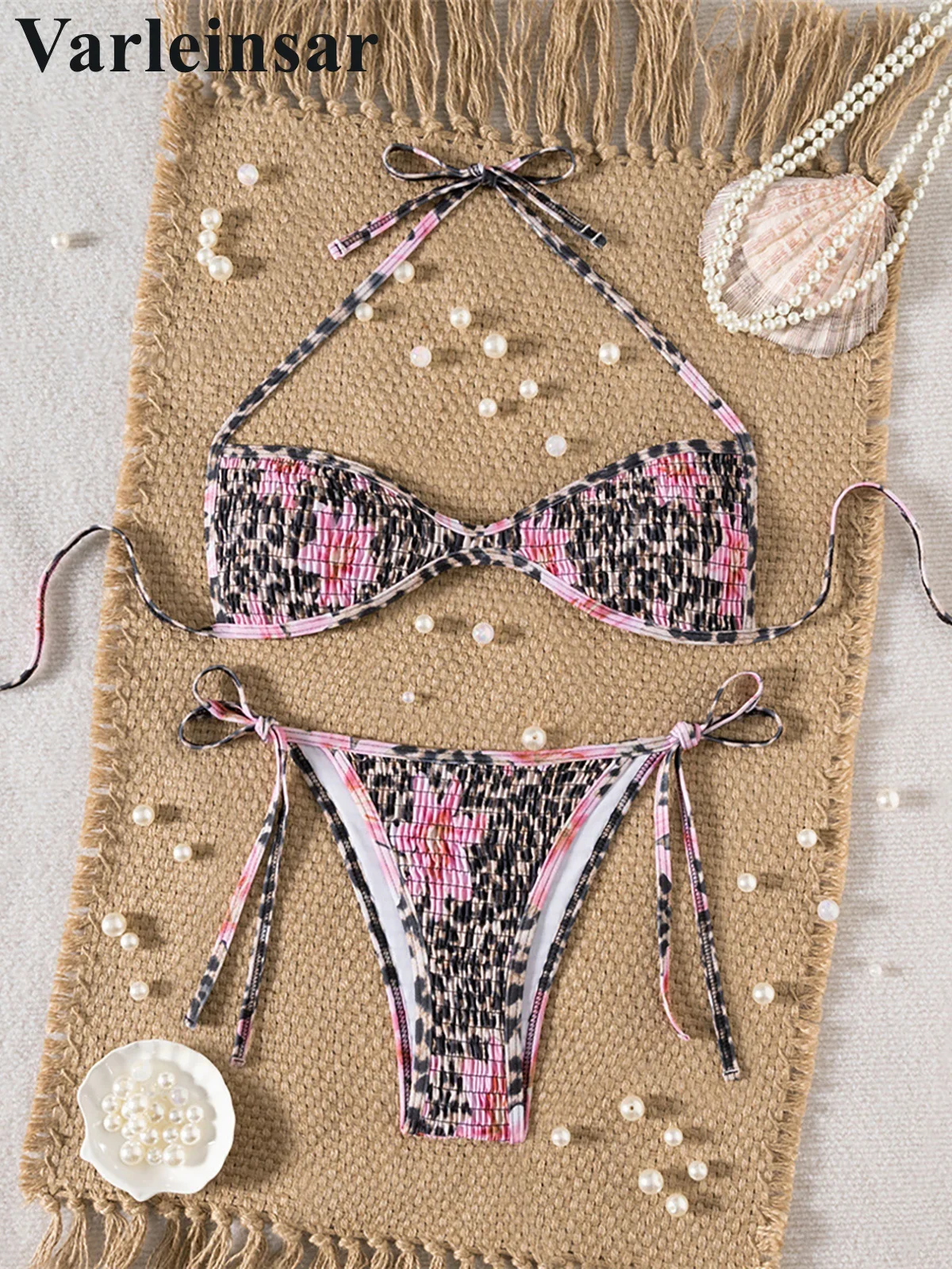 Leopard Printed Halter High Leg Cut Bikini Women Swimwear Female Swimsuit Two-pieces Bikini set Bather Bathing Suit Swim V6812
Leopard Printed Halter High Leg Cut Bikini Women Swimwear Female Swimsuit Two-pieces Bikini set Bather Bathing Suit Swim V6812