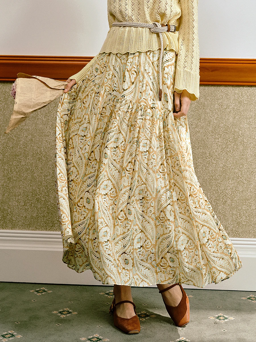 OLrain Bohemian Long Skirt Women 2025 Autumn Ladies French Boho Print Elastic Waist Swing Flared Skirt for Woman M57QB99959
OLrain Bohemian Long Skirt Women 2025 Autumn Ladies French Boho Print Elastic Waist Swing Flared Skirt for Woman M57QB99959