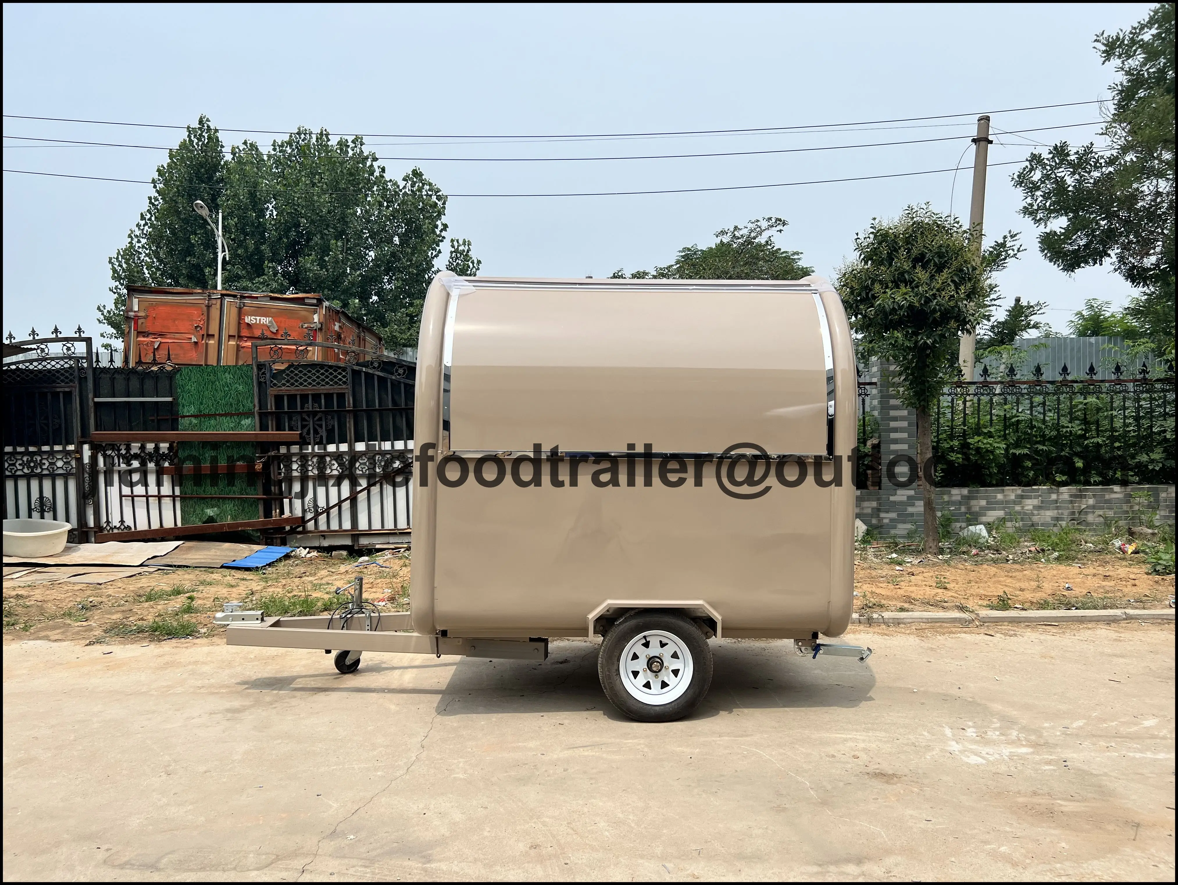 Mobile Multifunctional Food Trailer Truck Cart for Snack Food Coffee Pizza BBQ Street Catering Customizable Size Hot/Cold Water
Mobile Multifunctional Food Trailer Truck Cart for Snack Food Coffee Pizza BBQ Street Catering Customizable Size Hot/Cold Water