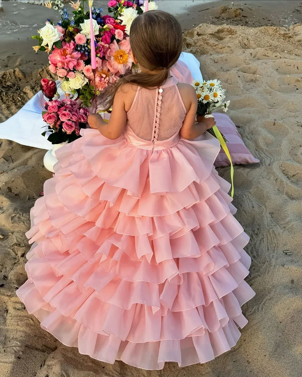 Customized Pink Flower Girl Dresses For Wedding Tiered High Collar Sleeveless Puffy Kids Banquet Bridesmaid Birthday Party Gown
Customized Pink Flower Girl Dresses For Wedding Tiered High Collar Sleeveless Puffy Kids Banquet Bridesmaid Birthday Party Gown