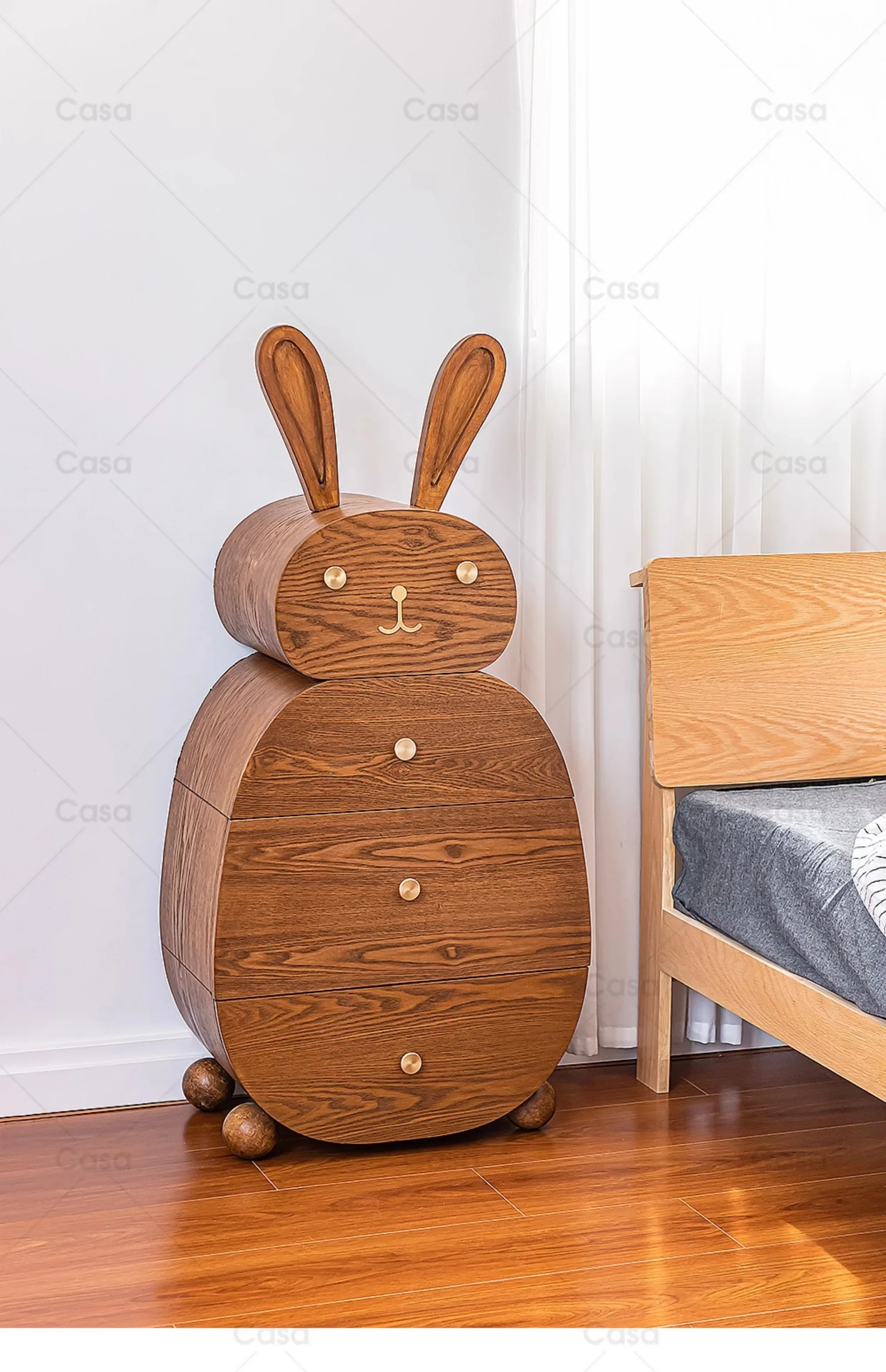 Шкаф-локер Rabbit: многоуровневый, для спальни и гардеробной, в средневековом стиле, из массива дерева, для хранения и классификации вещей
Шкаф-локер Rabbit: многоуровневый, для спальни и гардеробной, в средневековом стиле, из массива дерева, для хранения и классификации вещей