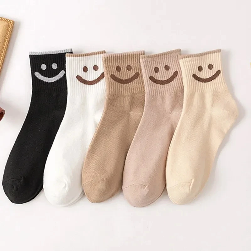 5 пар, женские носки из полиэстера, Осень-зима
5 пар, женские носки из полиэстера, Осень-зима