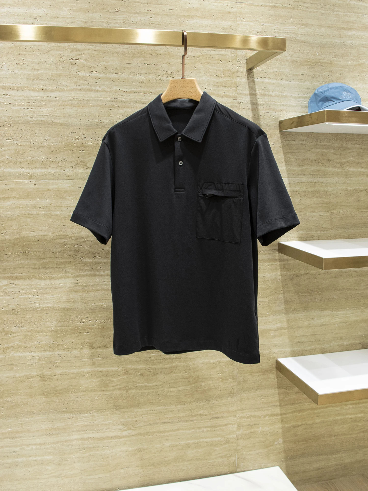 Nylon fiber anti-wrinkle soft summer men's casual lapel short-sleeved POLO shirt
Nylon fiber anti-wrinkle soft summer men's casual lapel short-sleeved POLO shirt