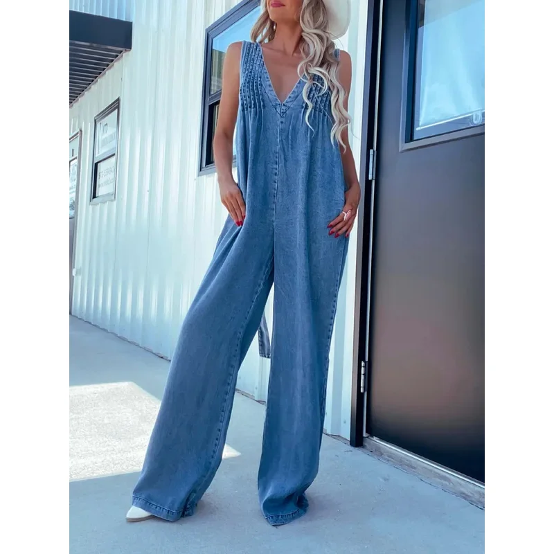 Женский модный джинсовый комбинезон с карманами и драпировкой, повседневный, цельный, свободный крой, сексуальный, без рукавов, с открытой спиной, из выстиранного денима
Женский модный джинсовый комбинезон с карманами и драпировкой, повседневный, цельный, свободный крой, сексуальный, без рукавов, с открытой спиной, из выстиранного денима