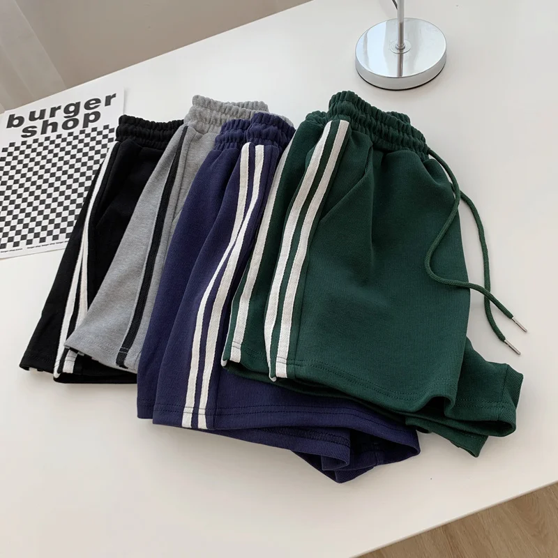High Waist Sport Shorts Women's Loose Slimming Home Outdoor Wide Leg Casual Hot Pants Color Block White College Style
High Waist Sport Shorts Women's Loose Slimming Home Outdoor Wide Leg Casual Hot Pants Color Block White College Style