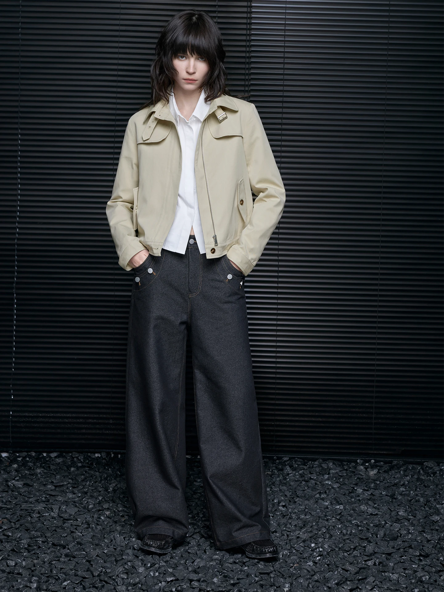 Американский свободный кардиган-жакет для женщин, весна 2026, ранний винтаж, высококачественный легкий пиджак с отложным воротником
Американский свободный кардиган-жакет для женщин, весна 2026, ранний винтаж, высококачественный легкий пиджак с отложным воротником