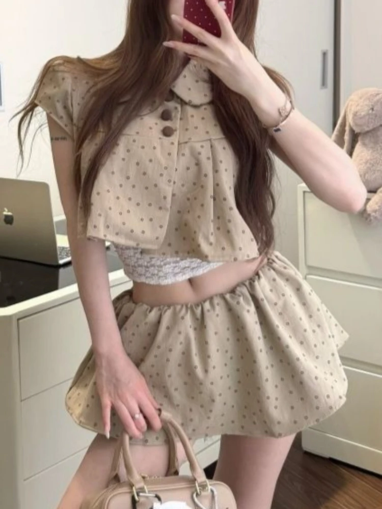 Japanese Sweet Kawaii Fashion 2 Piece Set Women Chic Polka Dot Y2k Tops + Mini Skirt Harajuku Elegant Vintage Casual Outfits New
Japanese Sweet Kawaii Fashion 2 Piece Set Women Chic Polka Dot Y2k Tops + Mini Skirt Harajuku Elegant Vintage Casual Outfits New