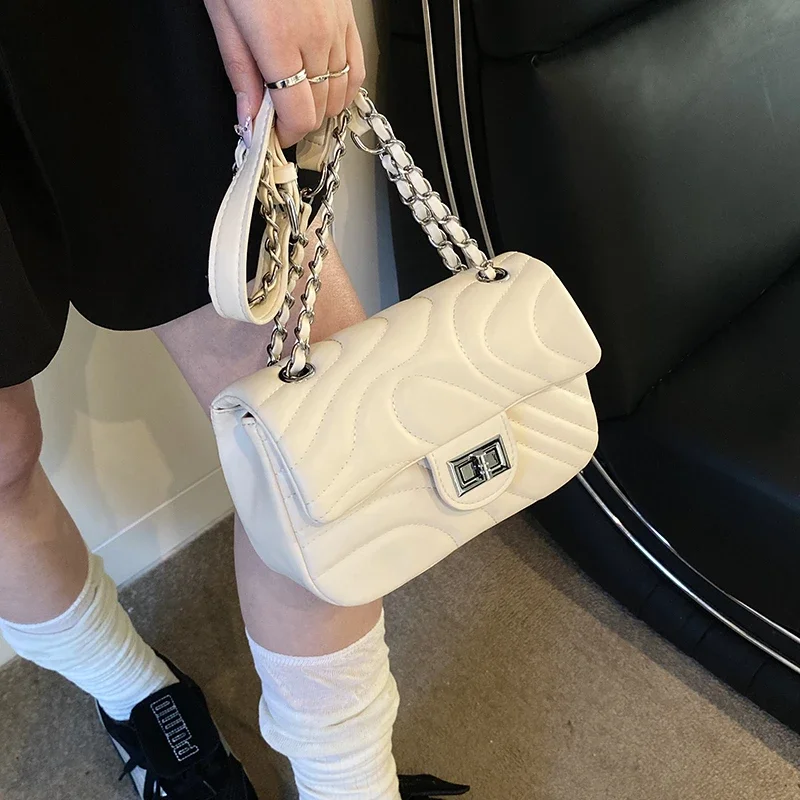 Trendy Parisian Chic Crossbody Bag Stylish Minimalist Clutch For Women Casual Commuter Messenger Purse
Trendy Parisian Chic Crossbody Bag Stylish Minimalist Clutch For Women Casual Commuter Messenger Purse