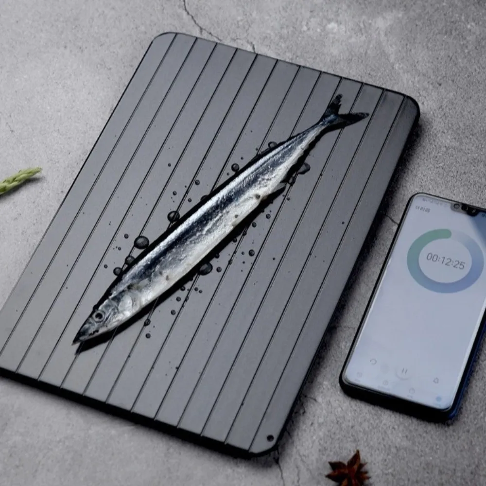 Time-Saving Thaw Frozen Food Fast Defrost Tray Aluminum Alloy 23*16.5cm Defrosting Board Quick Defrosting Plate Home Kitchen
Time-Saving Thaw Frozen Food Fast Defrost Tray Aluminum Alloy 23*16.5cm Defrosting Board Quick Defrosting Plate Home Kitchen