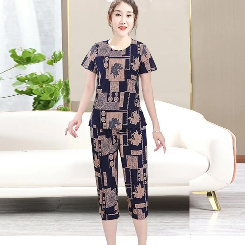 Plus Size Elderly T-shirt Sets Loose Short-sleeved Women Two Piece Set Stripe Summer Mother's Pajamas Middle Aged Women
Plus Size Elderly T-shirt Sets Loose Short-sleeved Women Two Piece Set Stripe Summer Mother's Pajamas Middle Aged Women
