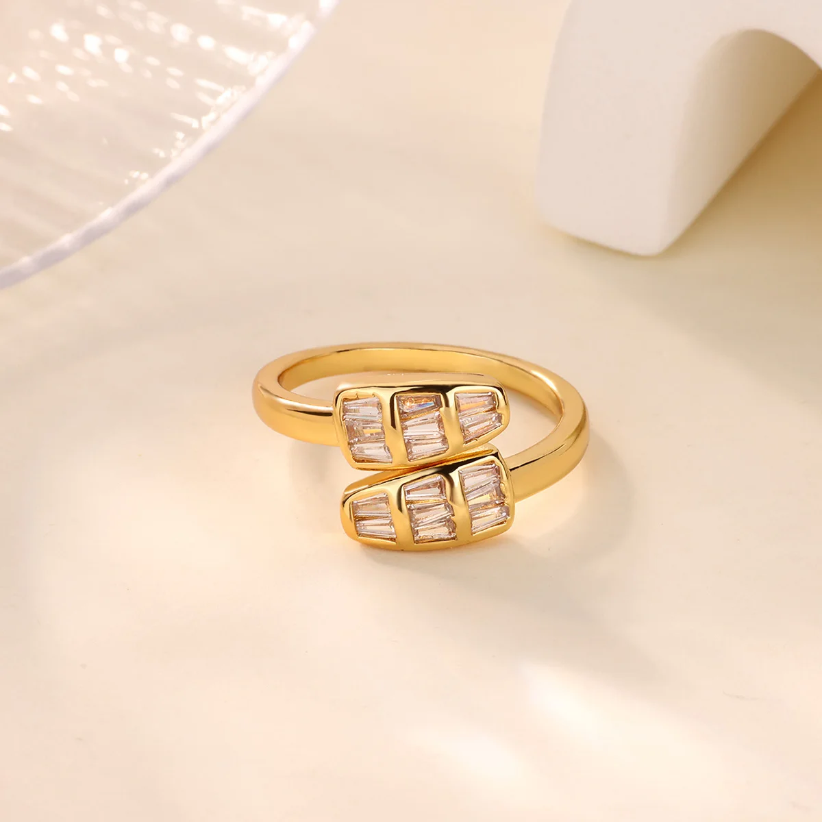 Luxury Zircon Geometric Snake Rings For Women Stainless Steel Gold Color Open Finger Ring 2026 Fashion Wedding Couple Jewelry
Luxury Zircon Geometric Snake Rings For Women Stainless Steel Gold Color Open Finger Ring 2026 Fashion Wedding Couple Jewelry