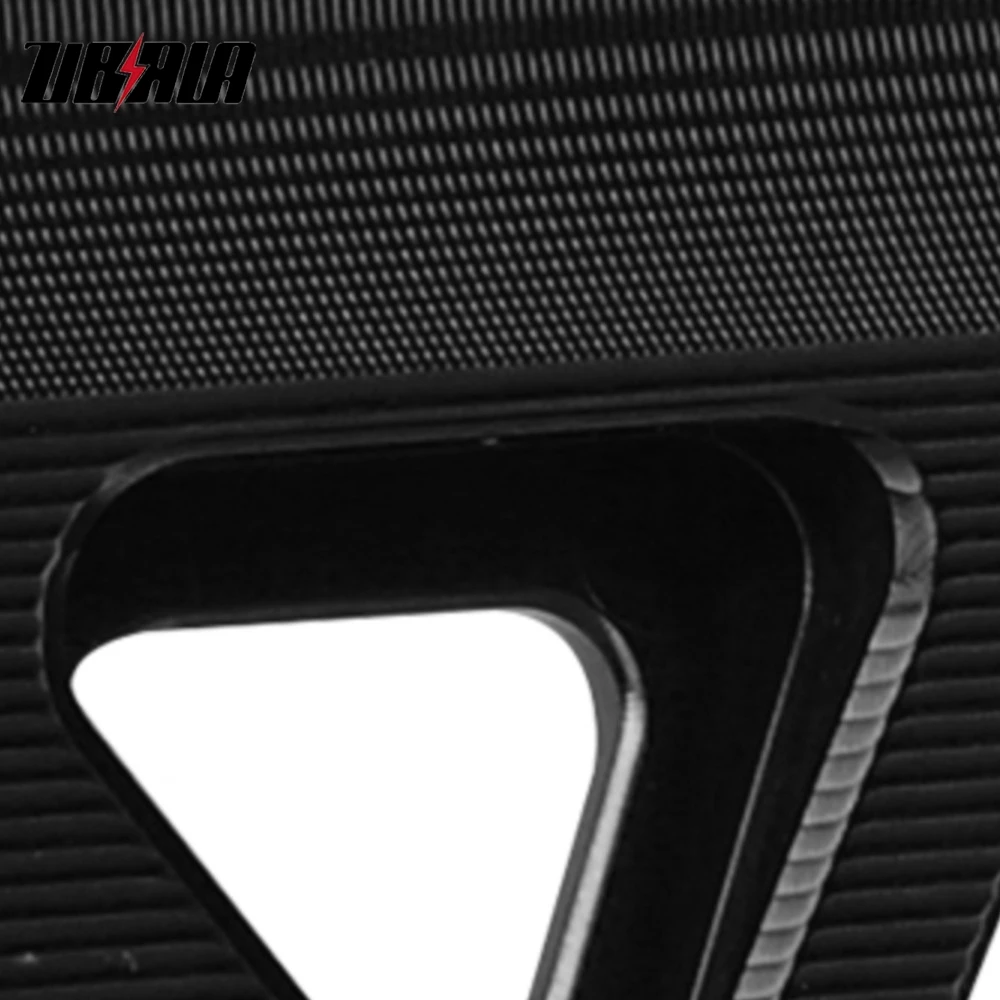 Motorcycle Chain Guide Pulley Stabilizer Protector For Honda XL750 Transalp CRF1100L Africa Twin/Adventure Sports 2019-2024 2025 
Motorcycle Chain Guide Pulley Stabilizer Protector For Honda XL750 Transalp CRF1100L Africa Twin/Adventure Sports 2019-2024 2025