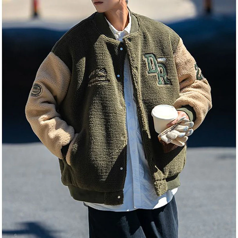 Lamb Wool Cotton Coat Men's Winter Couple Baseball Uniform Fleece Single-breasted Long Sleeves Pocket Jackets Warm Clothing
Lamb Wool Cotton Coat Men's Winter Couple Baseball Uniform Fleece Single-breasted Long Sleeves Pocket Jackets Warm Clothing