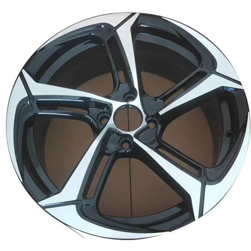 Wheel hub 17 inch suitable wheel hub
Wheel hub 17 inch suitable wheel hub