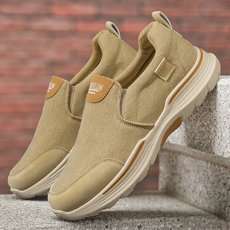 Men's low cut canvas shoe covers for soft soled height increasing men's shoes, trendy and fashionable sports shoes
Men's low cut canvas shoe covers for soft soled height increasing men's shoes, trendy and fashionable sports shoes