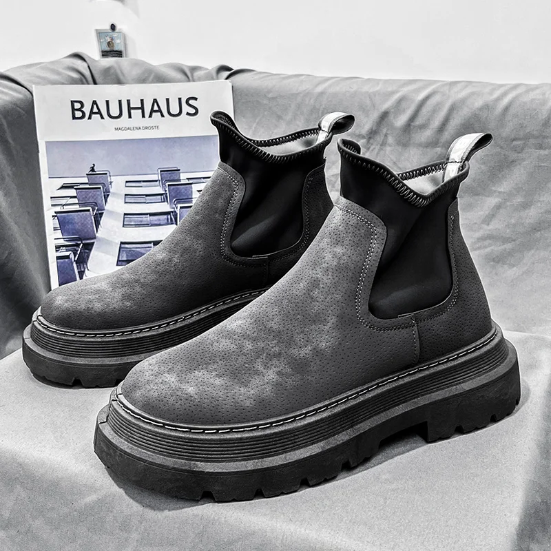Мужские ботинки челси нового стиля для осени и зимы, модные повседневные ботинки на толстой подошве, рабочие ботинки, обувь для активного отдыха, высокие ботинки.
Мужские ботинки челси нового стиля для осени и зимы, модные повседневные ботинки на толстой подошве, рабочие ботинки, обувь для активного отдыха, высокие ботинки.