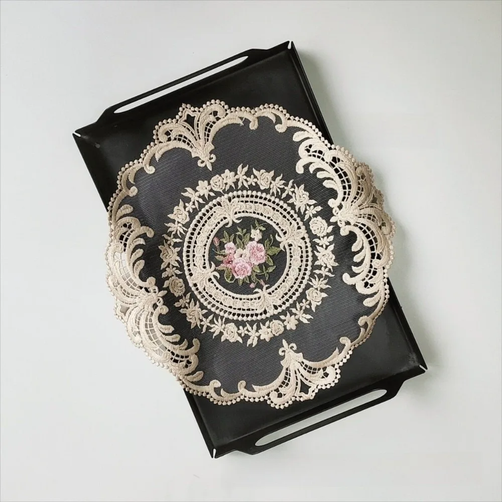 Vintage Lace Dining Table Cover White Heat Resistant Embroidered Table Cloth Doily Round Coffee Coaster Wedding Banquet
Vintage Lace Dining Table Cover White Heat Resistant Embroidered Table Cloth Doily Round Coffee Coaster Wedding Banquet