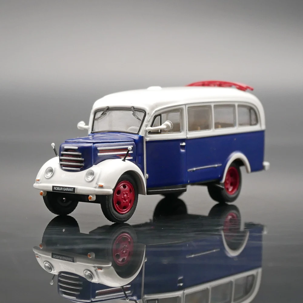 IXO / IST 1:72 Robur Серебристая модель автомобиля, металлическая игрушечная автобусная машина
IXO / IST 1:72 Robur Серебристая модель автомобиля, металлическая игрушечная автобусная машина