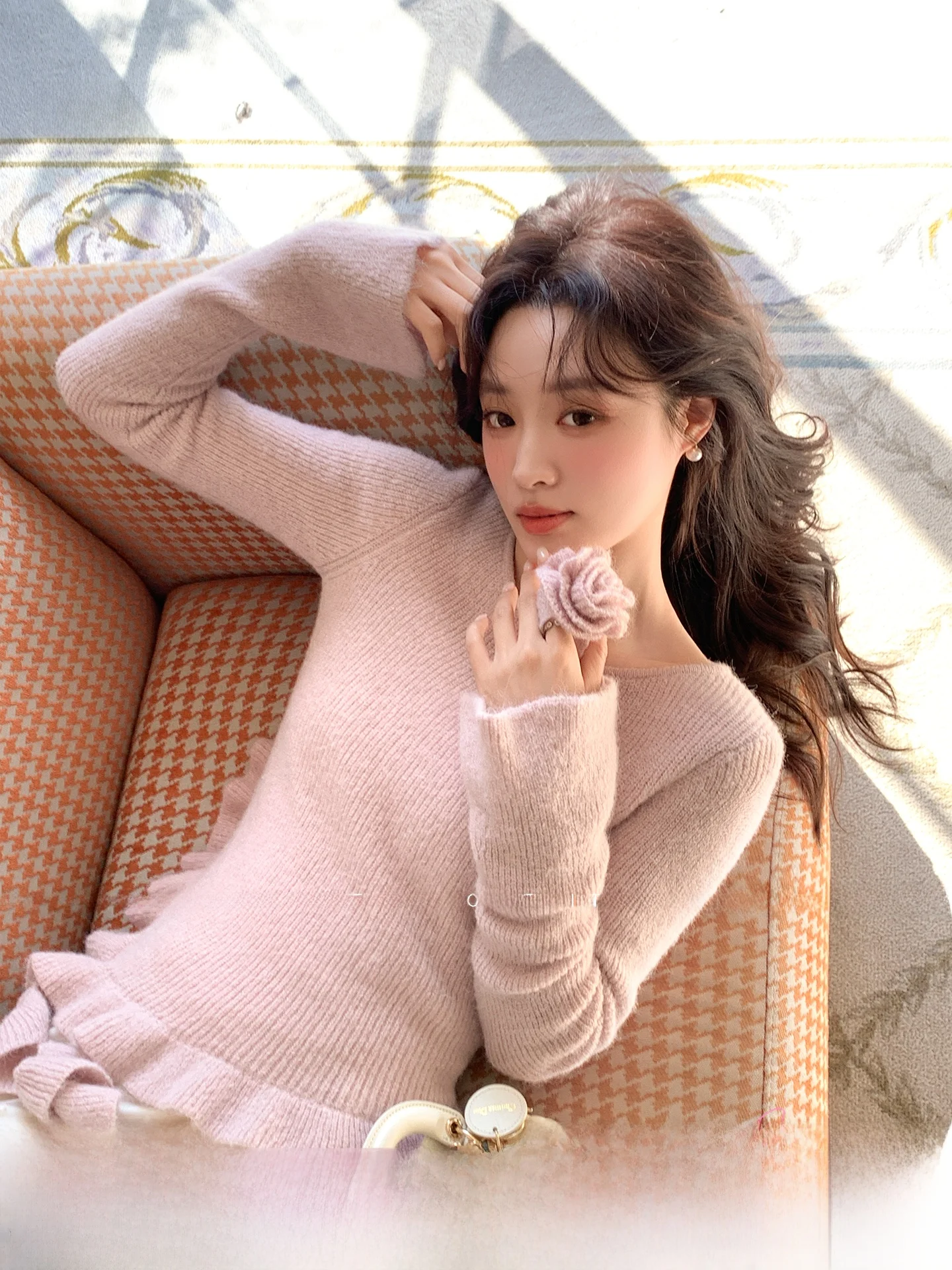 Spring New Style Slim Fit Long Sleeve Knitted Sweater Women's Fashion Floral Sash Soft Nylon Polyester Acrylic Wool Blend
Spring New Style Slim Fit Long Sleeve Knitted Sweater Women's Fashion Floral Sash Soft Nylon Polyester Acrylic Wool Blend