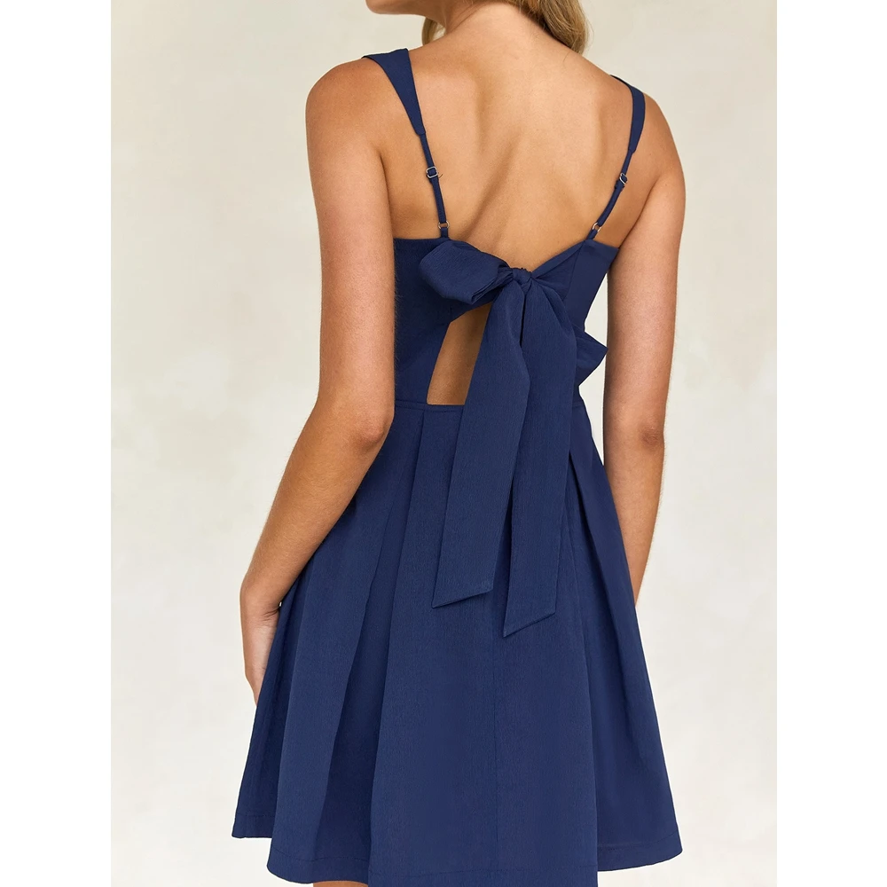 Summer Dress Fashion Spaghetti Strap Sexy Short Dress Robe Femme New-in Back Tied Black Dresses Korean Style Elegant Dress
Summer Dress Fashion Spaghetti Strap Sexy Short Dress Robe Femme New-in Back Tied Black Dresses Korean Style Elegant Dress