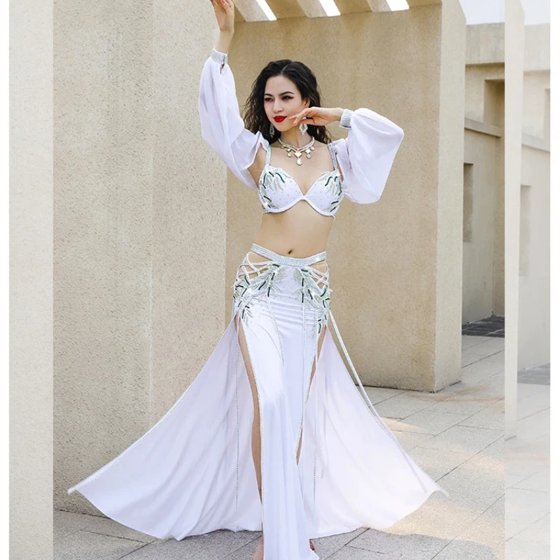 2022 New Belly Dance Performance Costume Retro Elegant and Beautiful Group Competition Performance Set for Women
2022 New Belly Dance Performance Costume Retro Elegant and Beautiful Group Competition Performance Set for Women
