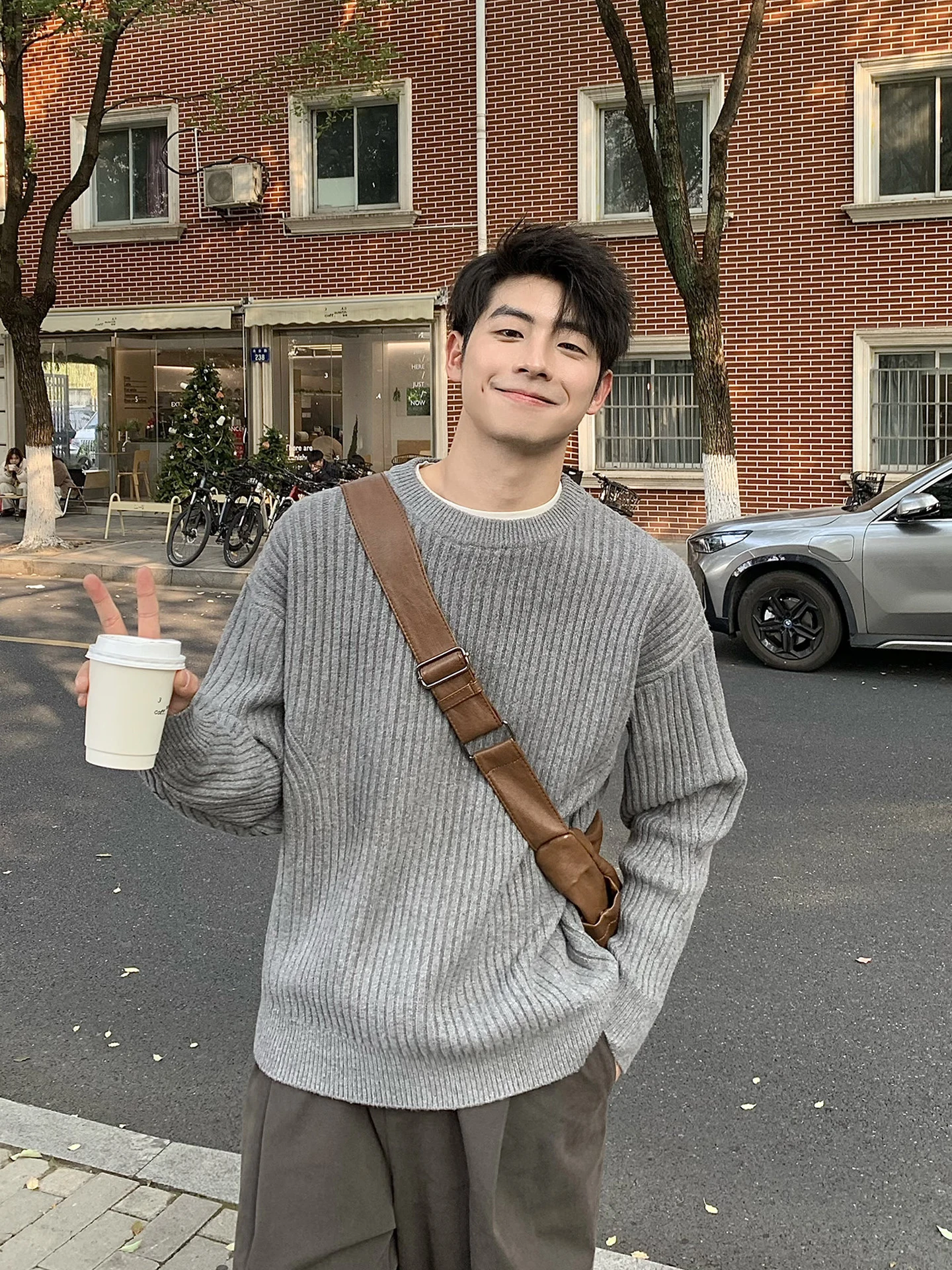 Мужской утепленный свитер Cleanfit с круглым вырезом, серый в полоску, повседневный зимний свитер с мягкой флисовой подкладкой, свободный крой, длинный рукав
Мужской утепленный свитер Cleanfit с круглым вырезом, серый в полоску, повседневный зимний свитер с мягкой флисовой подкладкой, свободный крой, длинный рукав