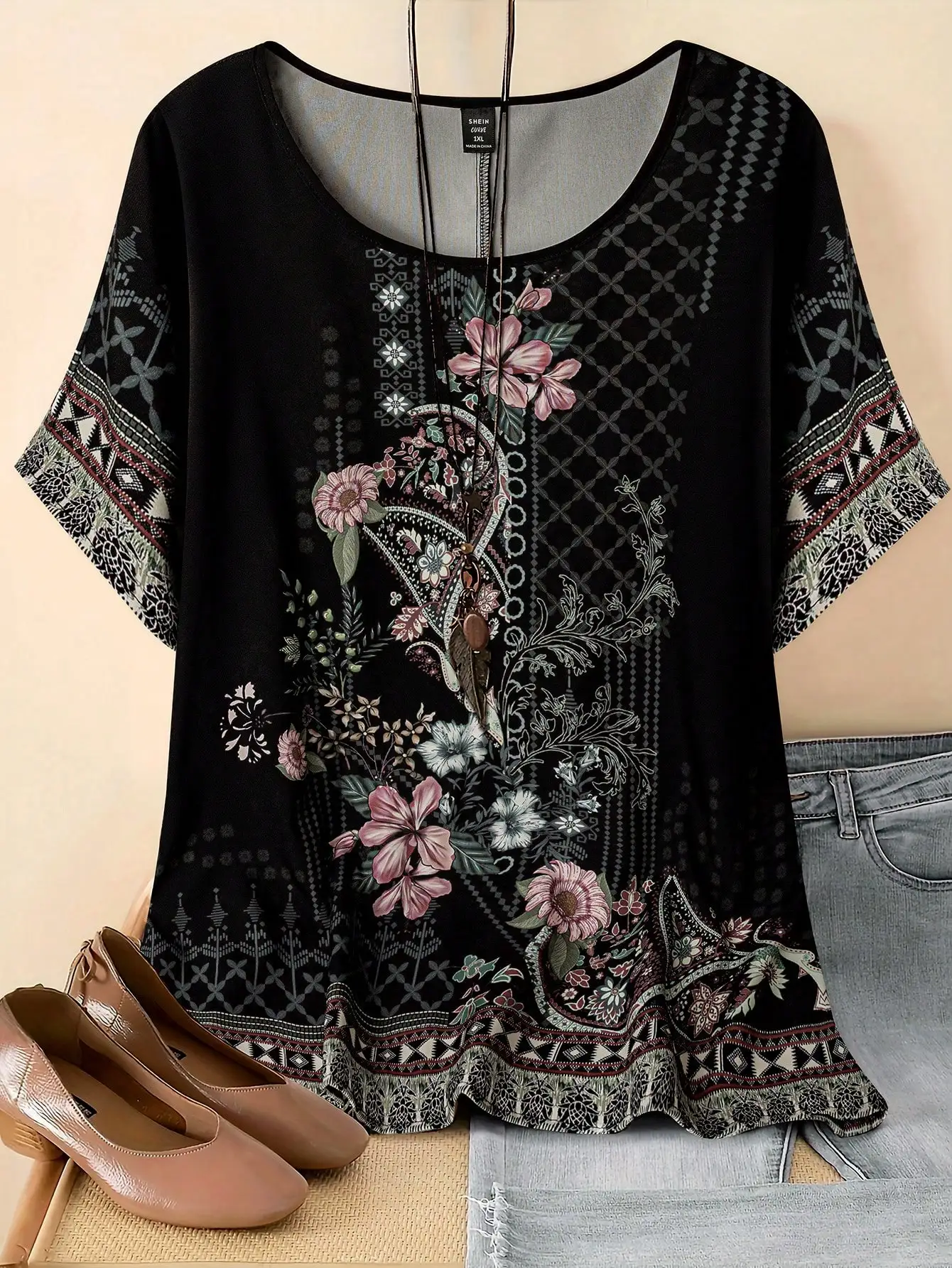 Plus Size Floral Print Casual Shirt For Women Summer
Plus Size Floral Print Casual Shirt For Women Summer