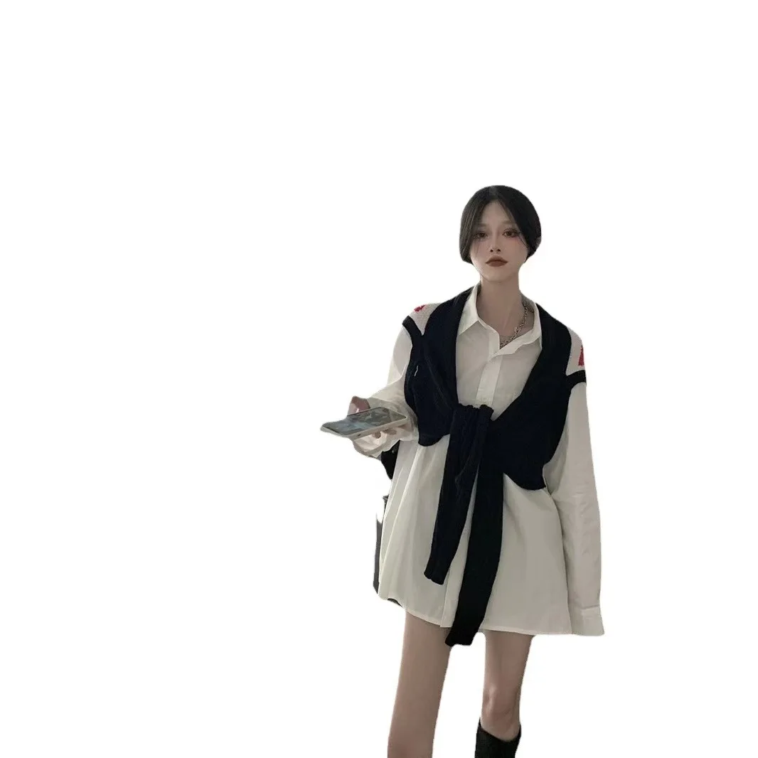 Новая модная вязаная шаль с героями мультфильмов, жаккардовый дизайн без рукавов, эстетический свитер, жилет, винтажная универсальная свободная женская одежда
Новая модная вязаная шаль с героями мультфильмов, жаккардовый дизайн без рукавов, эстетический свитер, жилет, винтажная универсальная свободная женская одежда