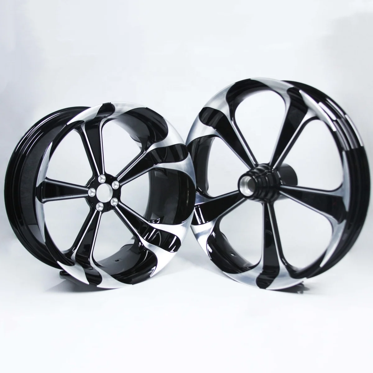 High Performance 23 Inch Forged Motorcycle Wheel for Harley Softail Bob Street Bob For harley Davidson Softail Parts FLST
High Performance 23 Inch Forged Motorcycle Wheel for Harley Softail Bob Street Bob For harley Davidson Softail Parts FLST