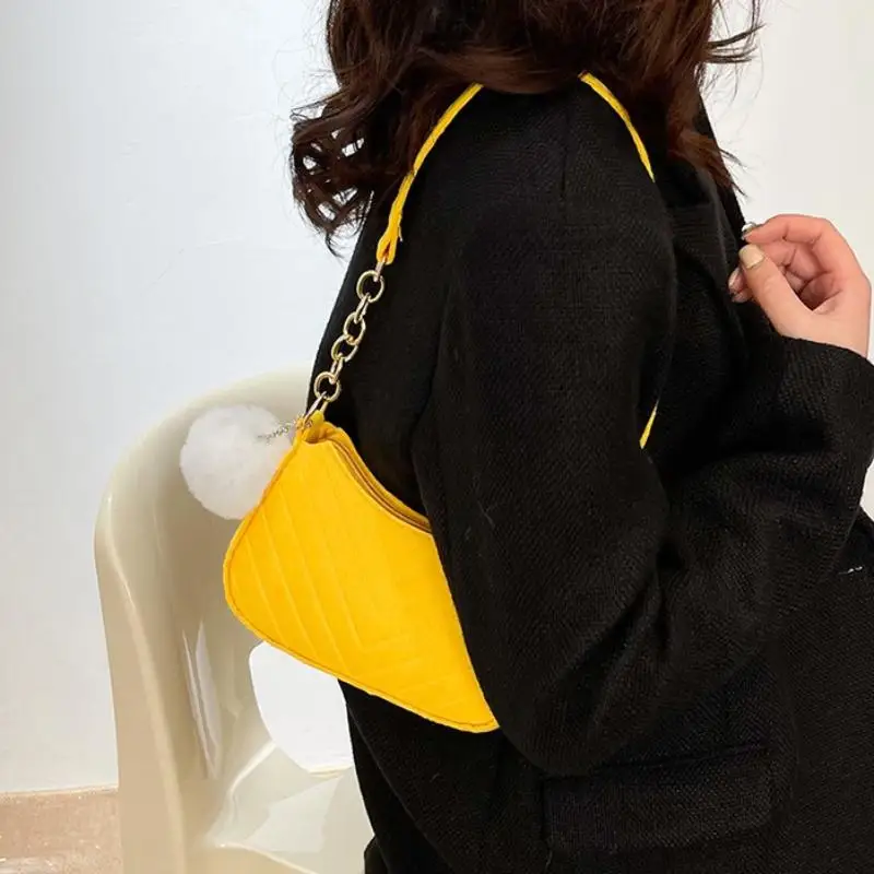 Mini Women Shoulder Bags Fashion Felt Women's Bag Advanced Design Underarm Handbags Mini Bag
Mini Women Shoulder Bags Fashion Felt Women's Bag Advanced Design Underarm Handbags Mini Bag