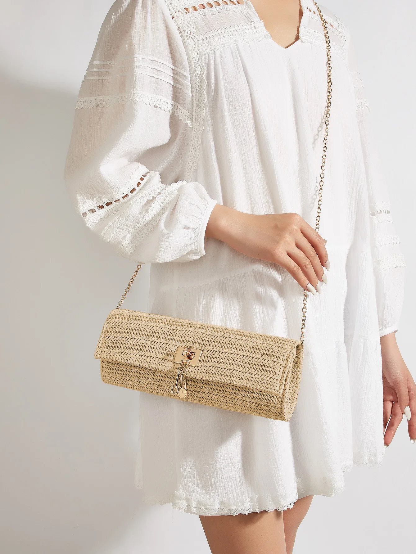 Elegant and stylish straw bags and clutches, lightweight and luxurious crossbody bags, make the perfect gift for your loved ones
Elegant and stylish straw bags and clutches, lightweight and luxurious crossbody bags, make the perfect gift for your loved ones
