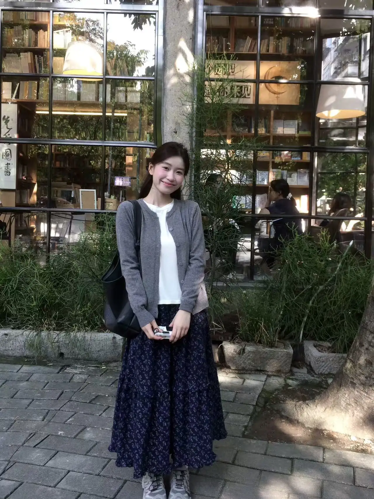 KMOMENT ey Knitted Open Cardigan Women's Korean Sle Versatile Slimming Top for Autumn Commute Faion
KMOMENT ey Knitted Open Cardigan Women's Korean Sle Versatile Slimming Top for Autumn Commute Faion