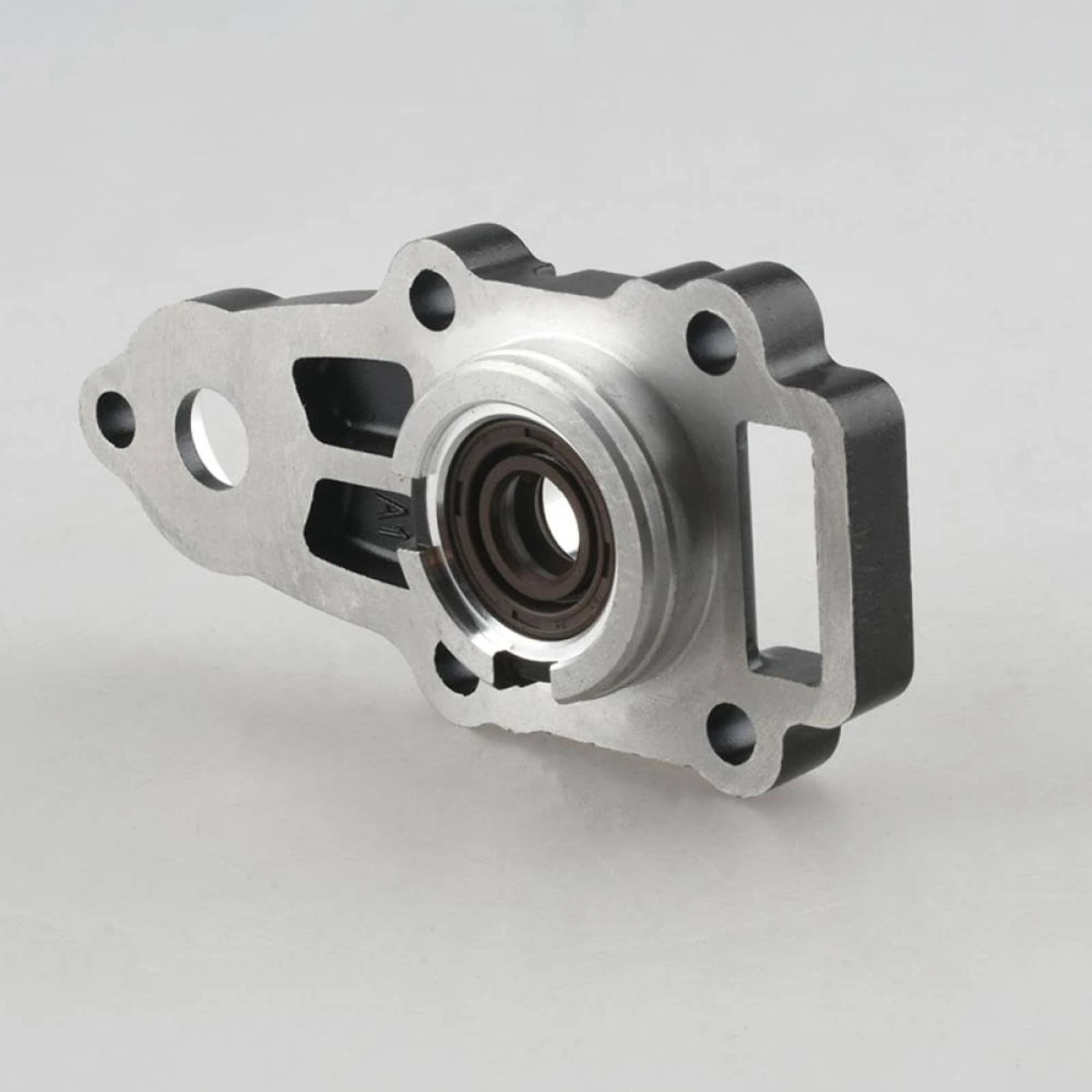 Gearcase Cooling Pump Seat Metal Body Cooling Pump Base for Maintenance
Gearcase Cooling Pump Seat Metal Body Cooling Pump Base for Maintenance