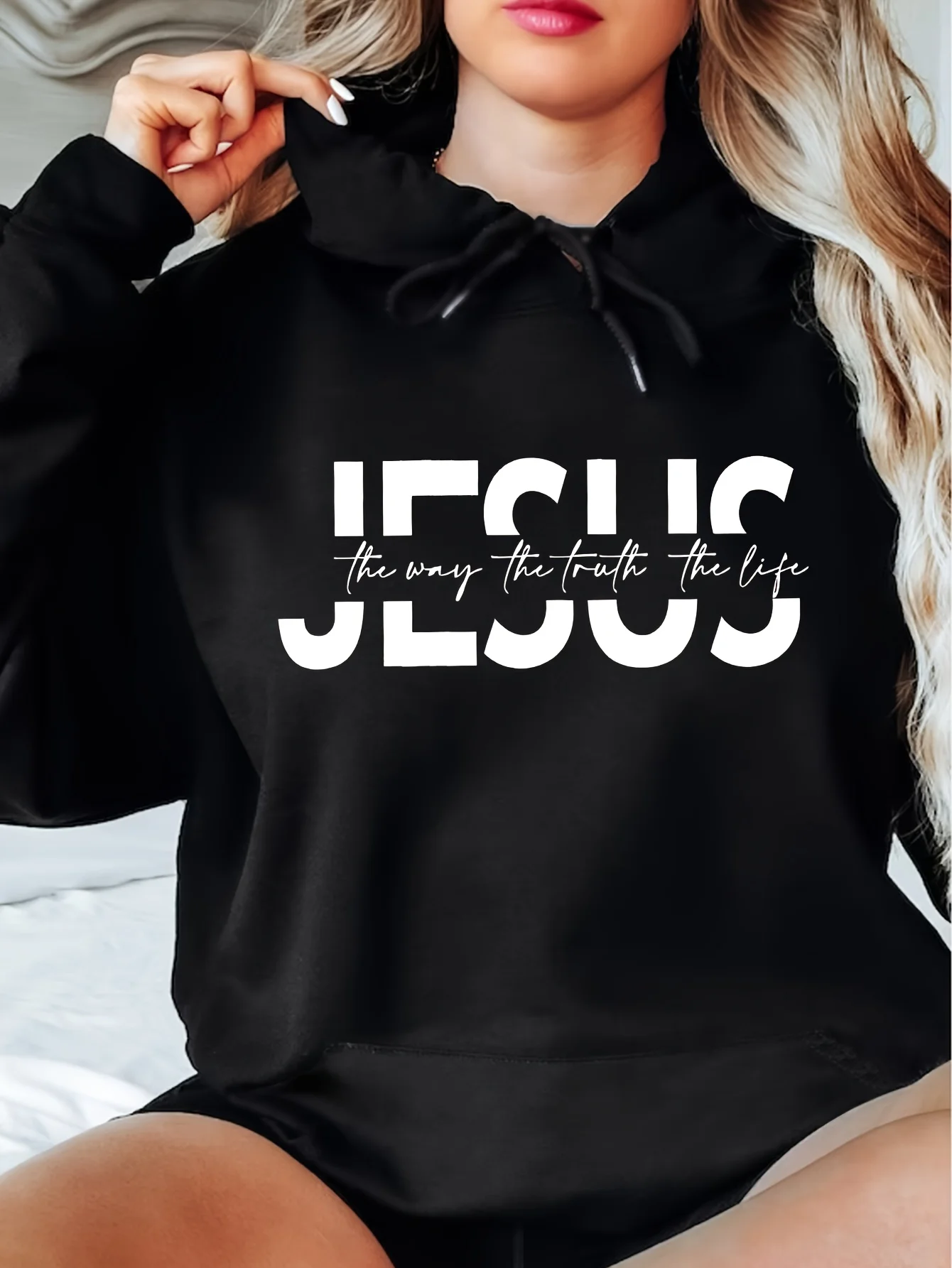 Autumn Winter Hot Sale Jesus alphabet Print Hoodie Draw Rope Casual Hoodie for Women's Clothing Cotton Fashion Casual Hoodie
Autumn Winter Hot Sale Jesus alphabet Print Hoodie Draw Rope Casual Hoodie for Women's Clothing Cotton Fashion Casual Hoodie