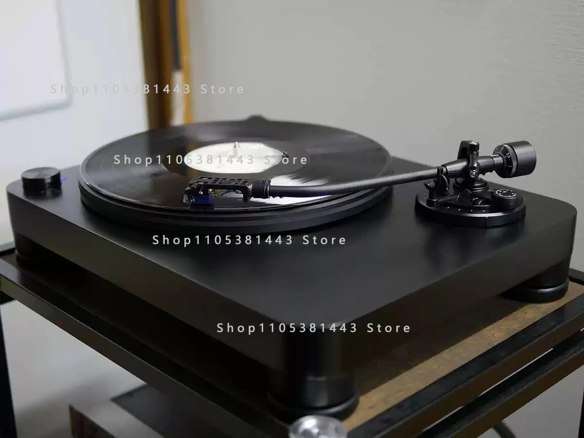 Motor Drive AT-LP7 Phonograph Vinyl Record Player
Motor Drive AT-LP7 Phonograph Vinyl Record Player