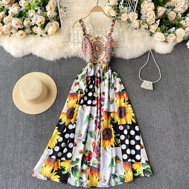 Summer Bohemian Ethnic Sling Dresses Female Exotic Print Sexy Strapless Waist Slimming Holiday Midi Dresses
Summer Bohemian Ethnic Sling Dresses Female Exotic Print Sexy Strapless Waist Slimming Holiday Midi Dresses